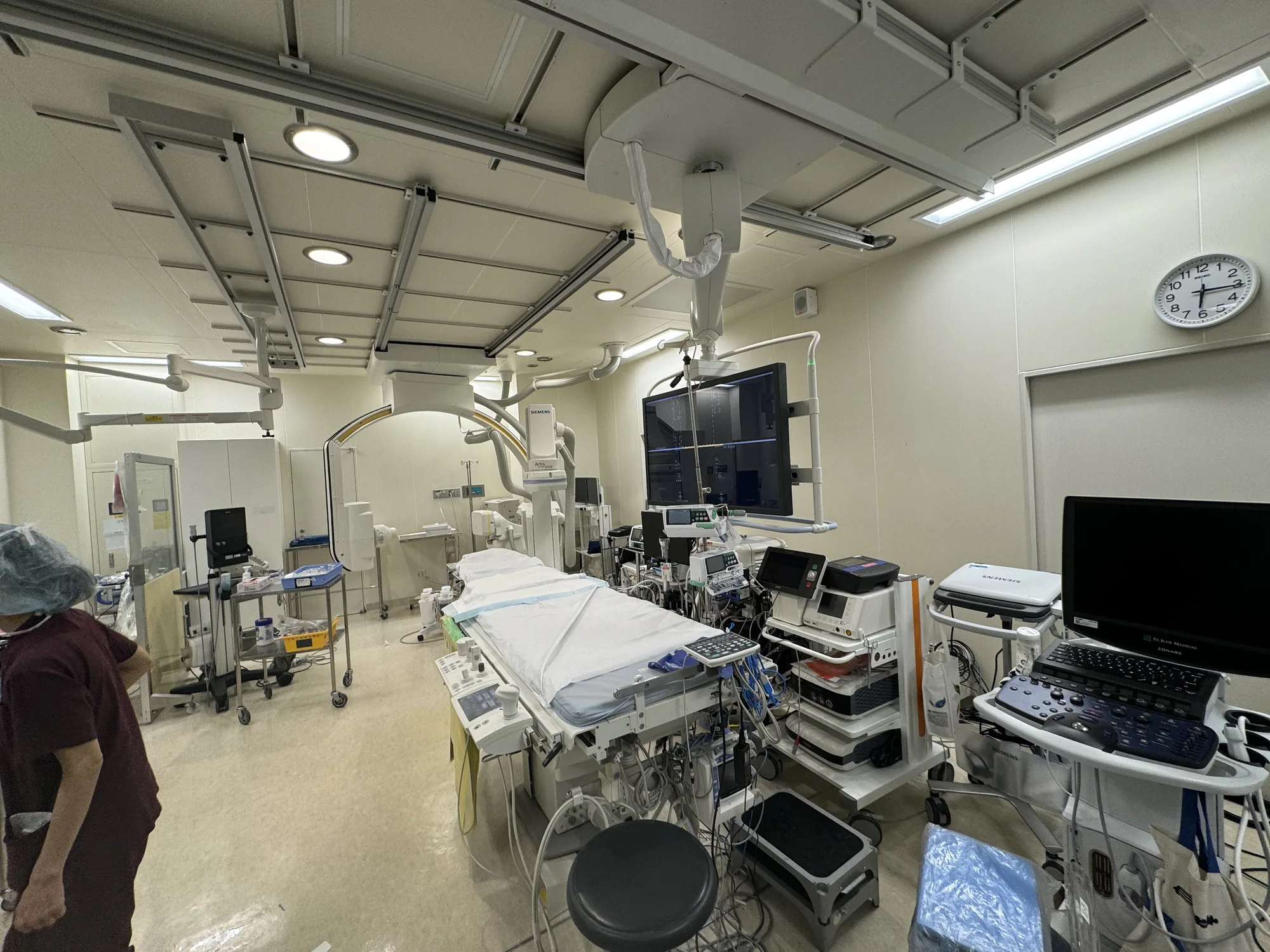 Siemens Artis Zee One (2017)